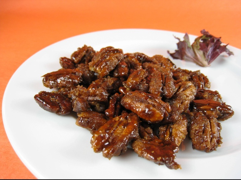 Vegan Balsamic Candied Pecans