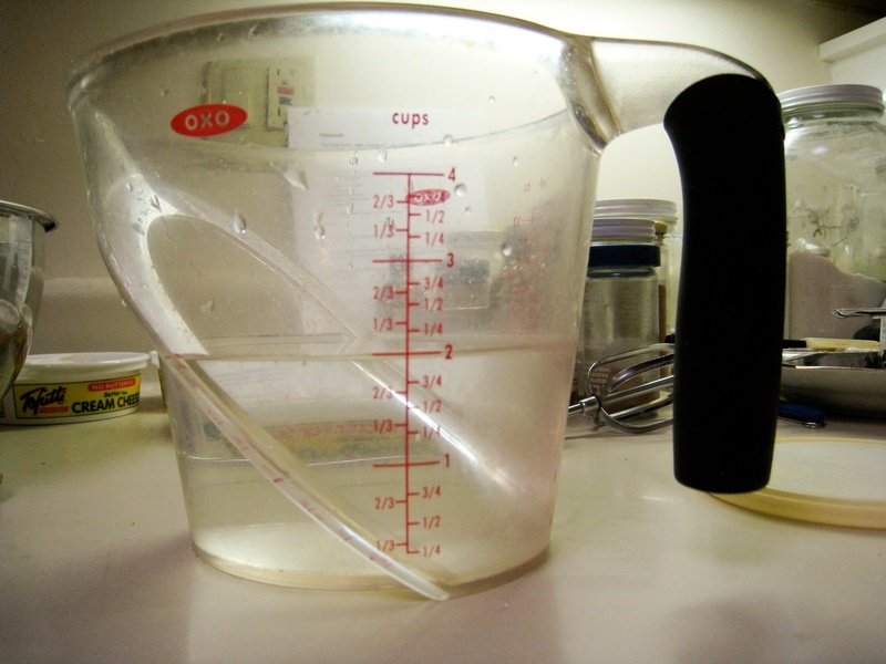 Measuring Soft Margarine Accurately for Easy Vegan Baking