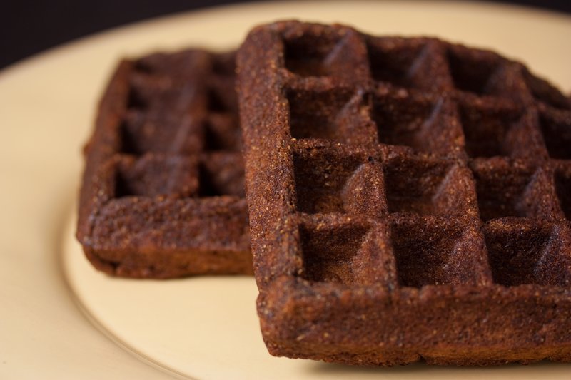 Vegan Gingerbread Waffles