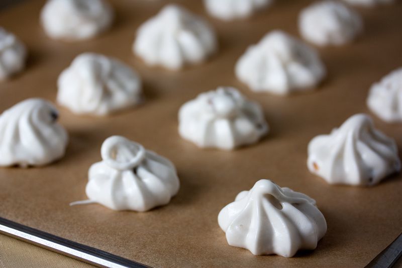 Vegan Meringue Piped