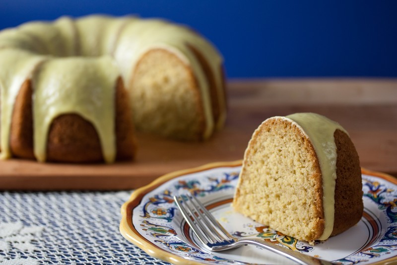 Rosemary Semolina Cake